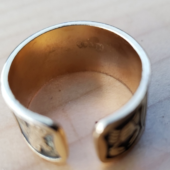 Unique Vintage Toledo Spanish Zodiac Damascene Ring - Picture 7 of 9